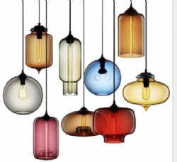 Glass pendent light