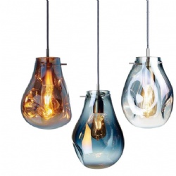 Glass pendent light