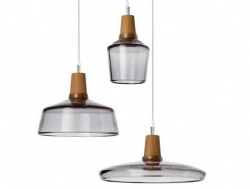 Glass pendent light